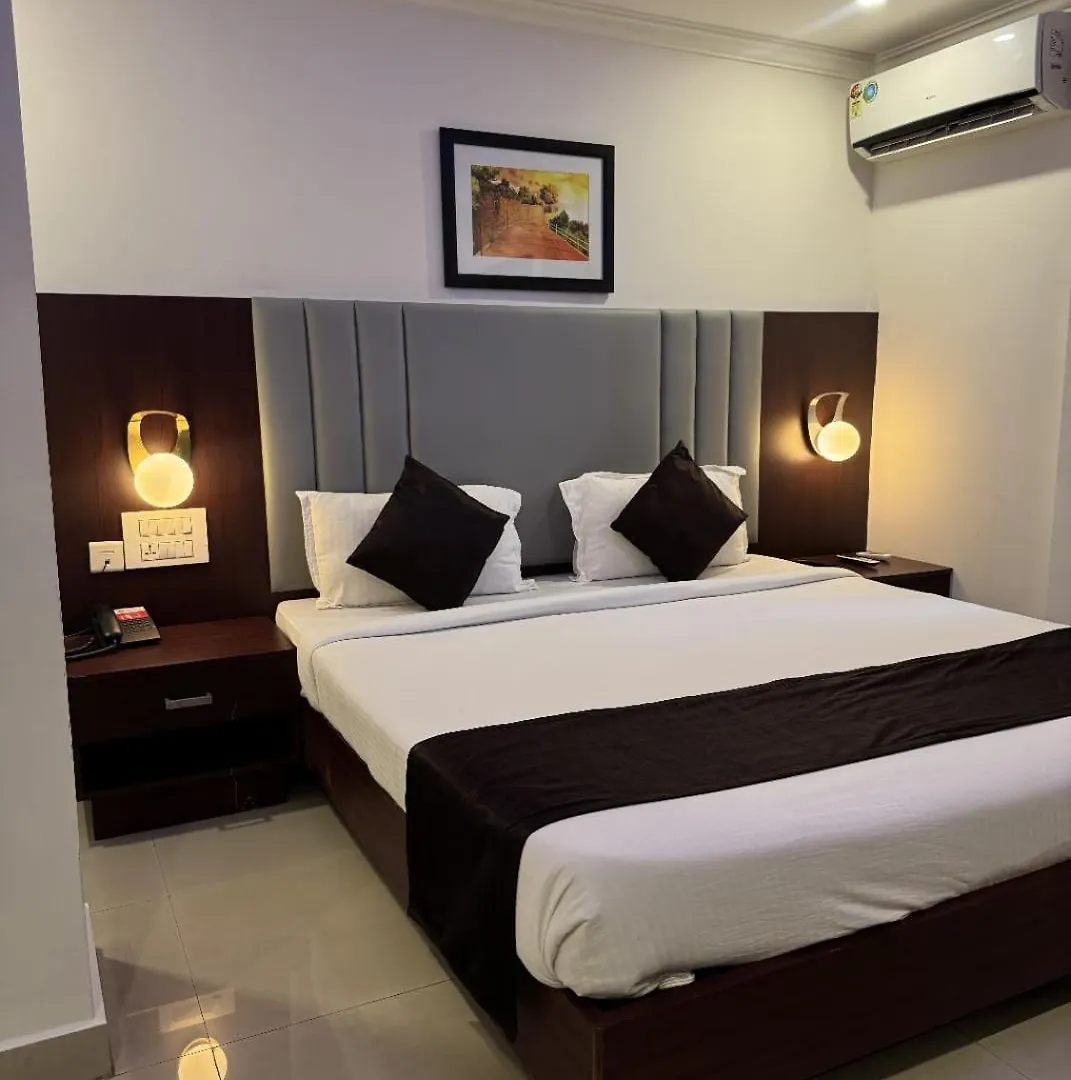 ****  Hotel Horizon International Tullipurmbu India