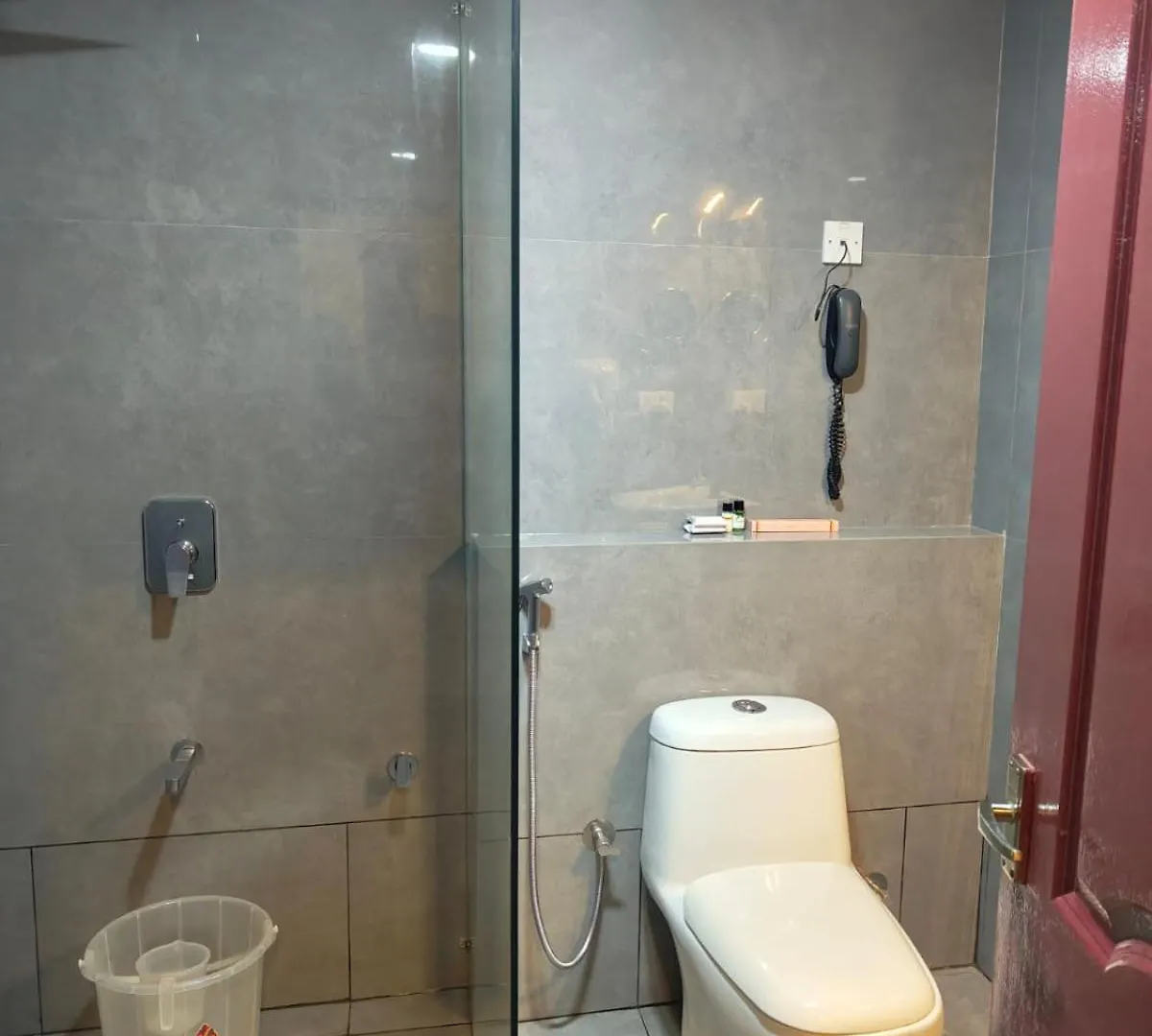 Hotel Horizon International Tullipurmbu