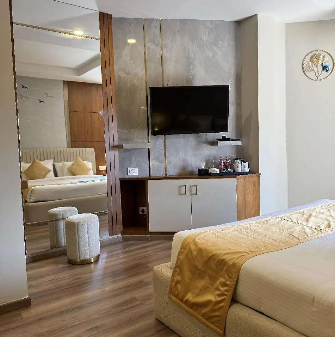Hotel Horizon International Tullipurmbu