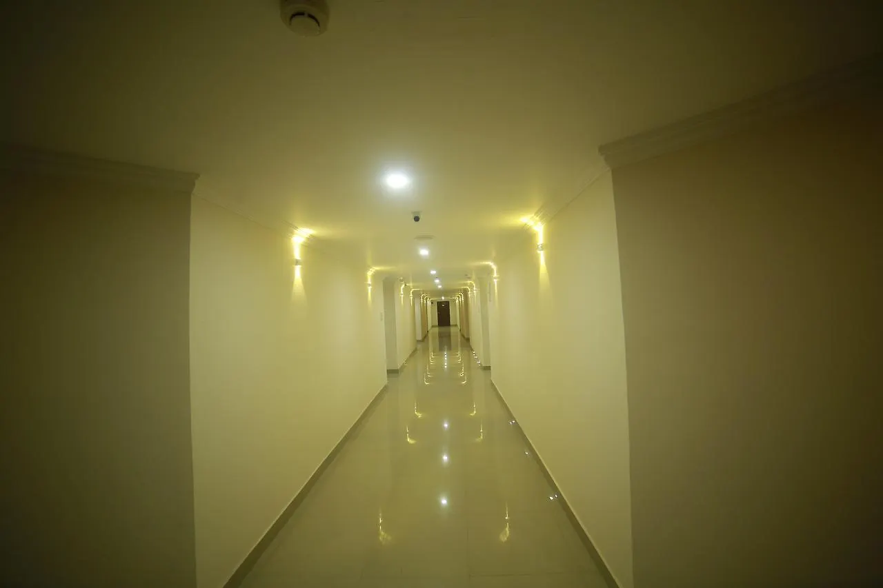 Hotel Horizon International Tullipurmbu