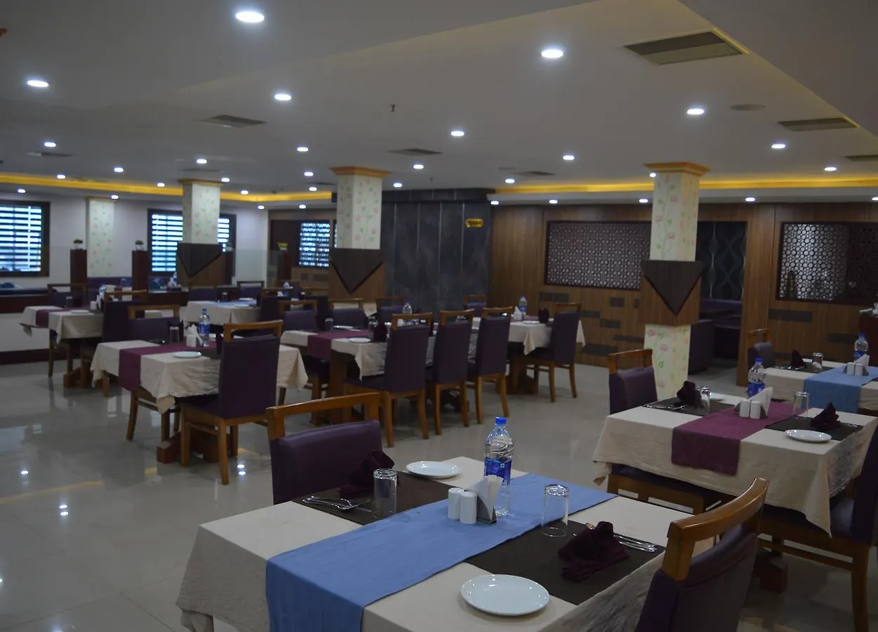 Hotel Horizon International Tullipurmbu 4*,  India