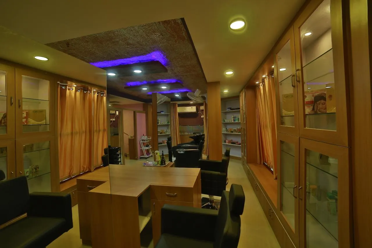 Hotel Horizon International Taliparamba 4*,  India